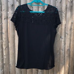 Another little gem! Simple t-shirt w/ lace detail